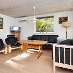 Сasa de vacaciones 6 Person In